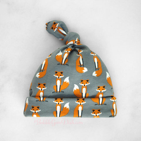 Newborn Baby Hat with Foxes in Grey